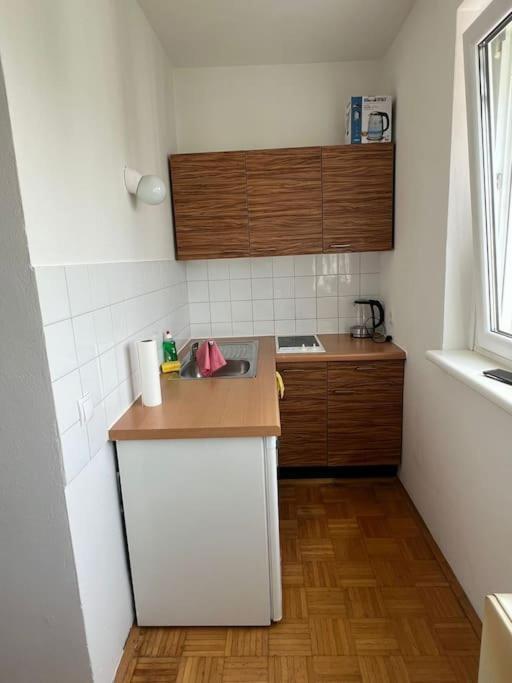 Wohnung In Грац Экстерьер фото